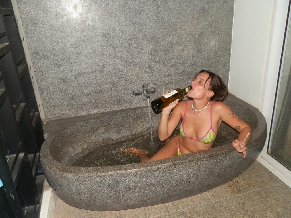 Writing and sharing a piece of poetry:&nbsp;Cheers